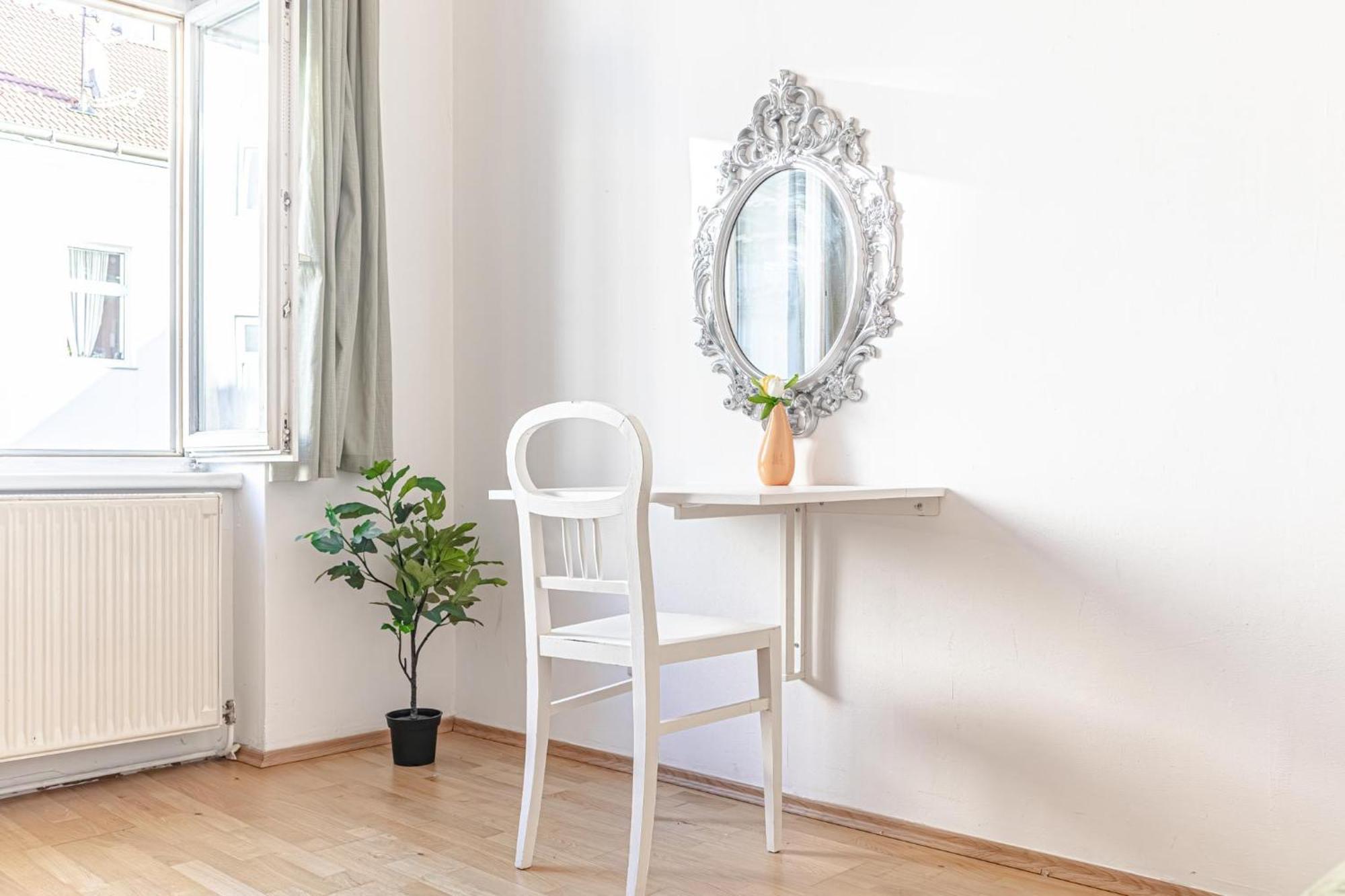 Central Elegance 2 Bedroom Apt At Vienna'S Vibrant Center エクステリア 写真